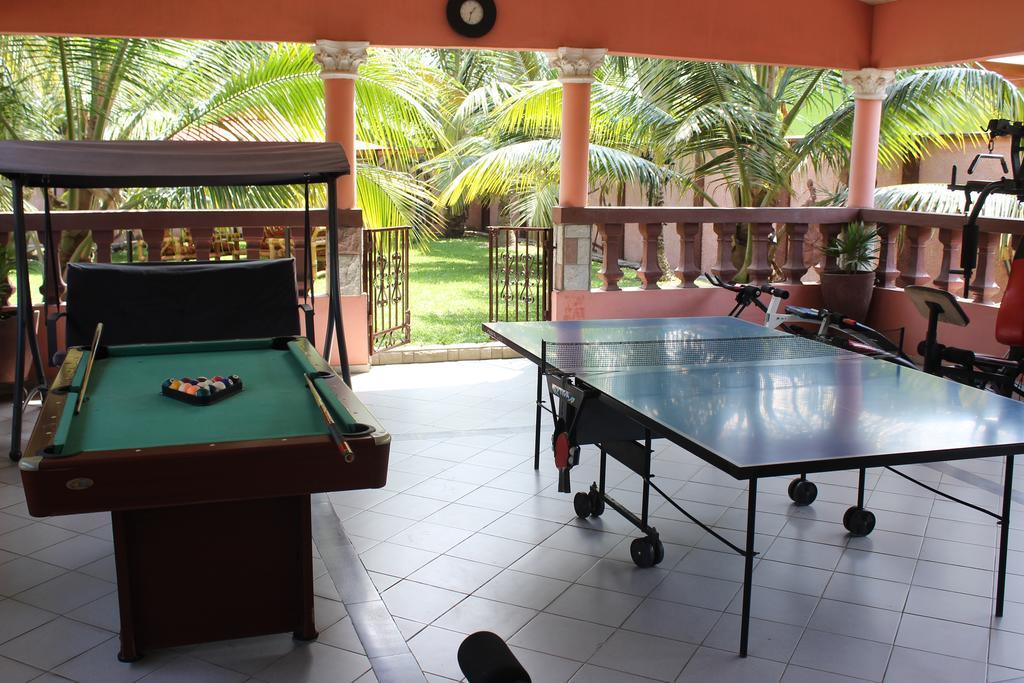 أكرا Negolodge المظهر الخارجي الصورة