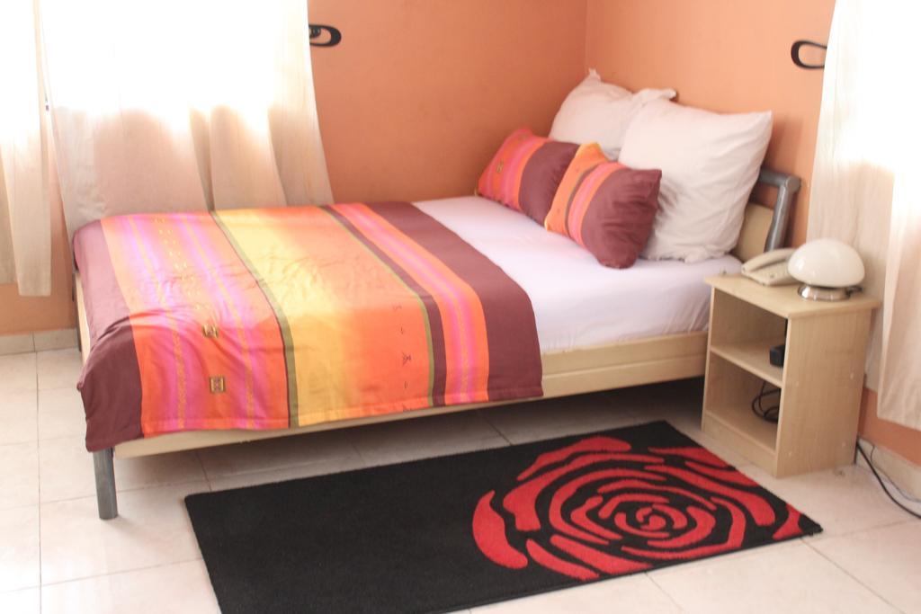 أكرا Negolodge المظهر الخارجي الصورة
