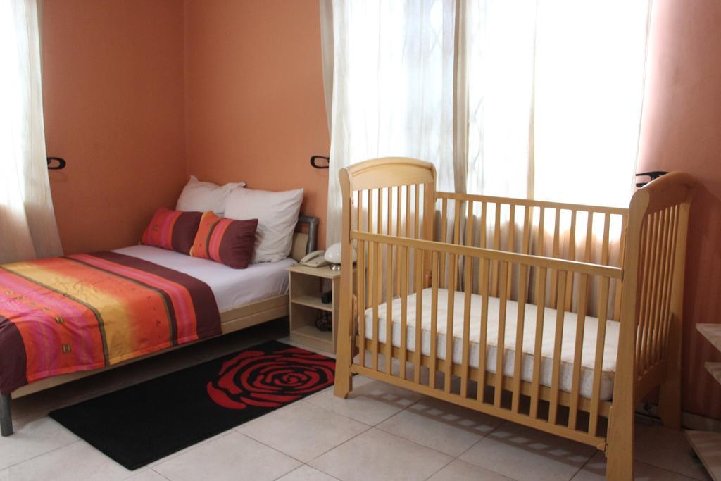 أكرا Negolodge المظهر الخارجي الصورة