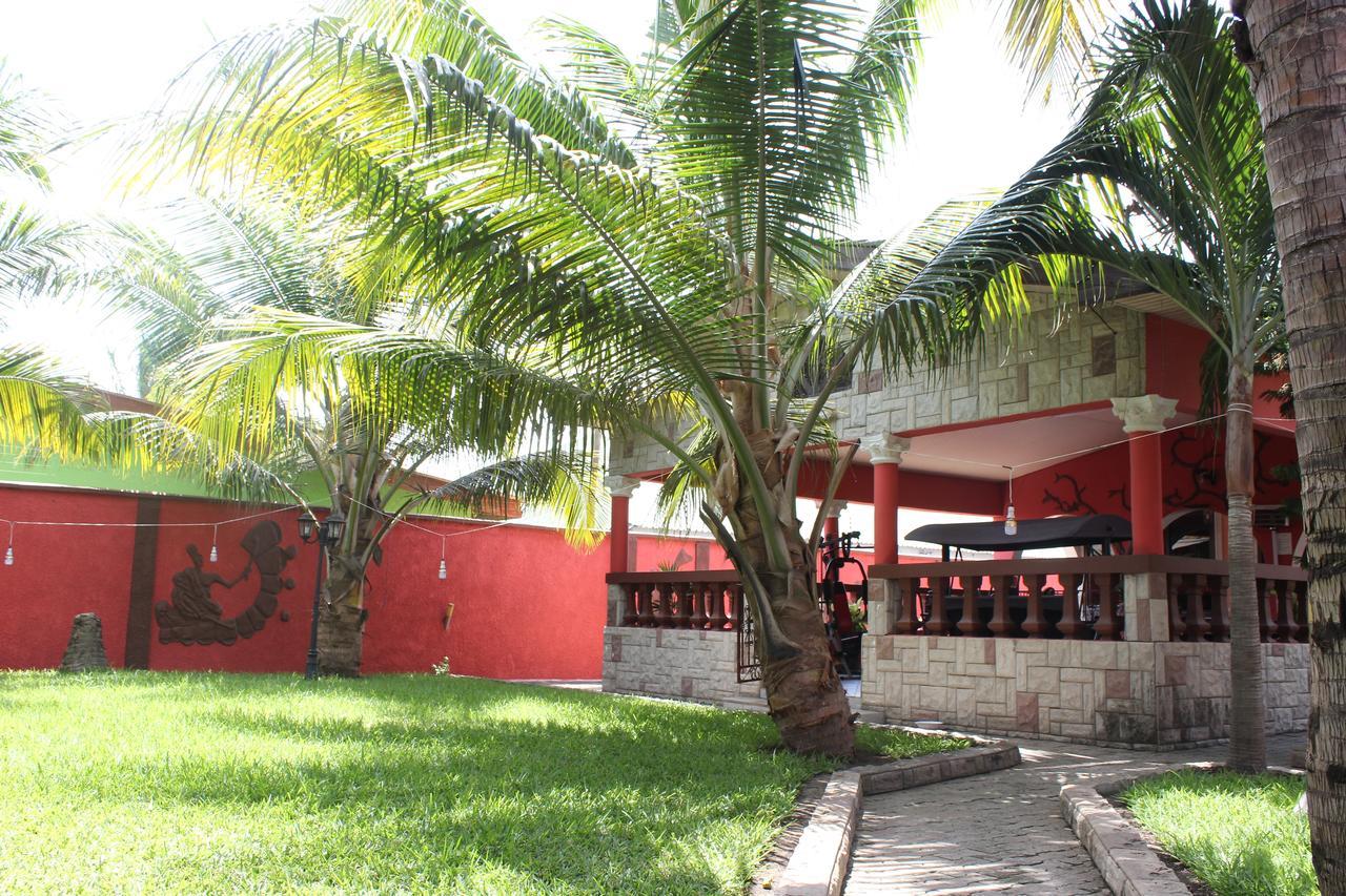 أكرا Negolodge المظهر الخارجي الصورة