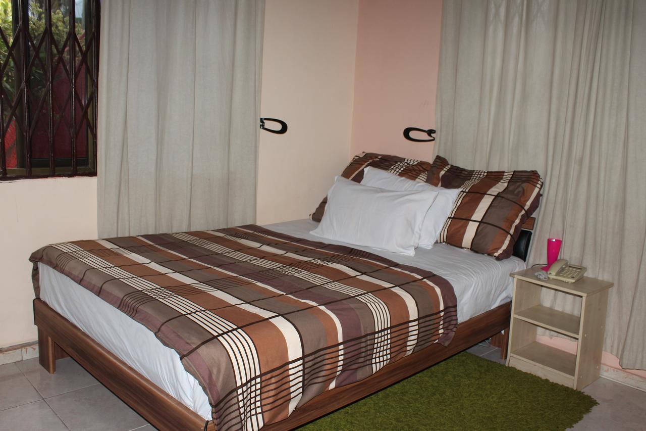 أكرا Negolodge المظهر الخارجي الصورة